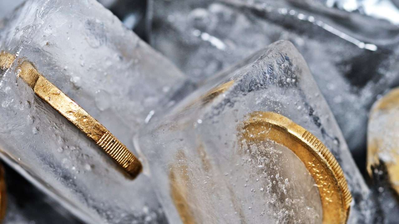 Czerwony alarm | Rząd odwiedzi każdy dom i może zamrozić konta bankowe osób, które nie dopełniły tej procedury w terminie.