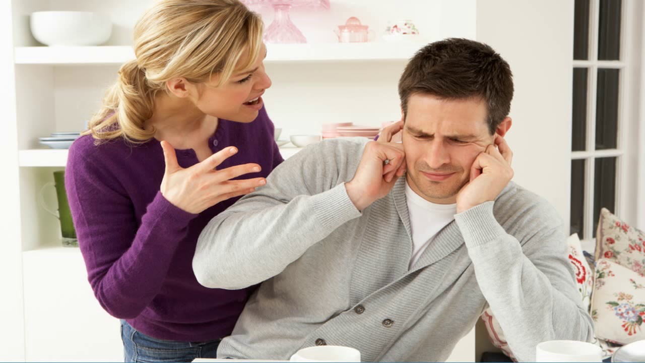 Badania psychologiczne pokazują, że ciągłe przerywanie rozmów jest typowe dla tego typu osób.