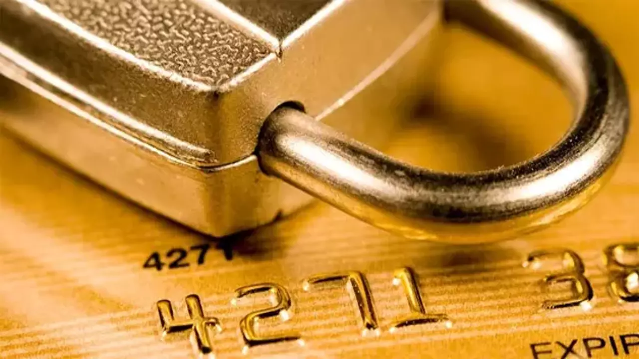 Czerwony alarm | Rząd odwiedzi każdy dom i może zamrozić konta bankowe osób, które nie dopełniły tej procedury w terminie.