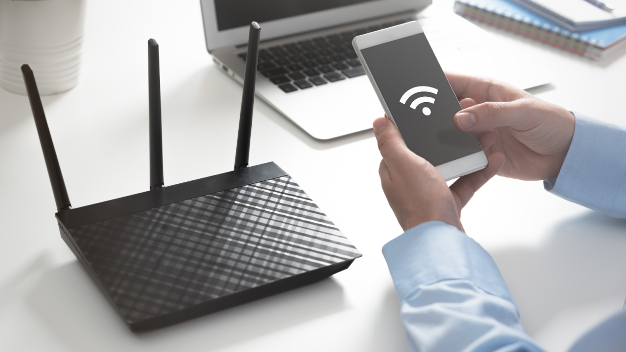 Pożegnaj się z wolnym Wi-Fi: odsuń to urządzenie od routera, a Twój internet będzie działał szybko przez cały dzień.