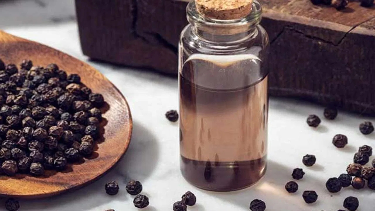 Czarny pieprz i oliwa z oliwek zwiększają wartość odżywczą produktów.