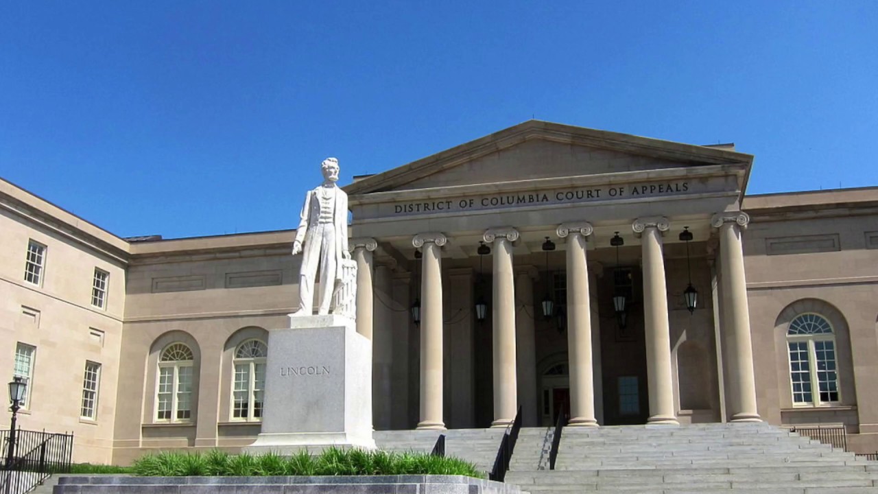 Sąd wydaje orzeczenie na korzyść nastolatków i postanawia, że 14-latkowie mogą zostać „uwolnieni” od opieki i „kontroli” swoich rodziców.